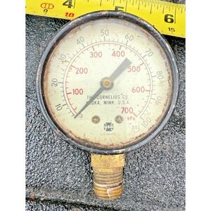 Vintage Cornelius Co. Pressure Gauge 700 kPa 100 PSI US Gauge Industrial